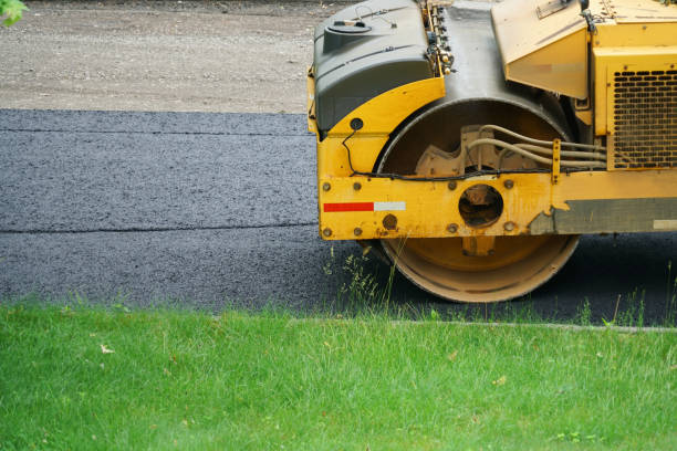 Best Recycled Asphalt Driveway Installation  in Lambert, MS